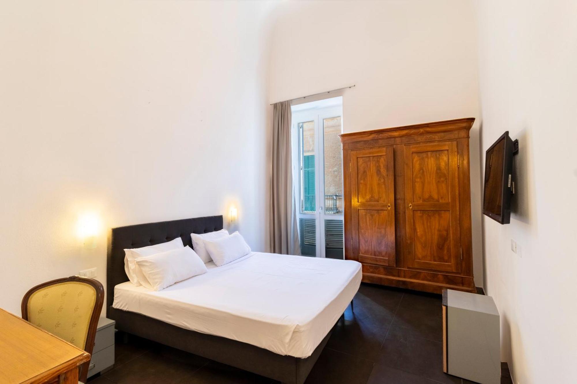 Palazzo Cavour Bed & Breakfast Lecce Ngoại thất bức ảnh